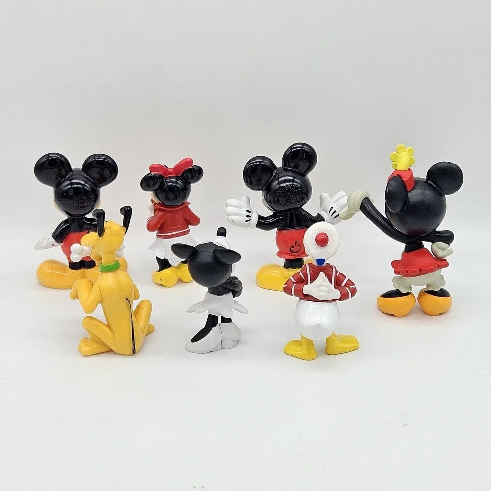 Disney Mickey & Friends Miniature Figure Collection Lot of 7 Classic Toys